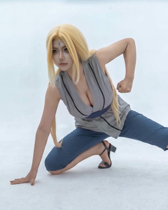 Ảnh cosplay Tsunade với phong cách nữ tính tinh tế