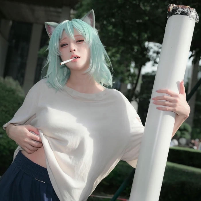 Ảnh cosplay mèo có thần thái tươi tắn duyên dáng