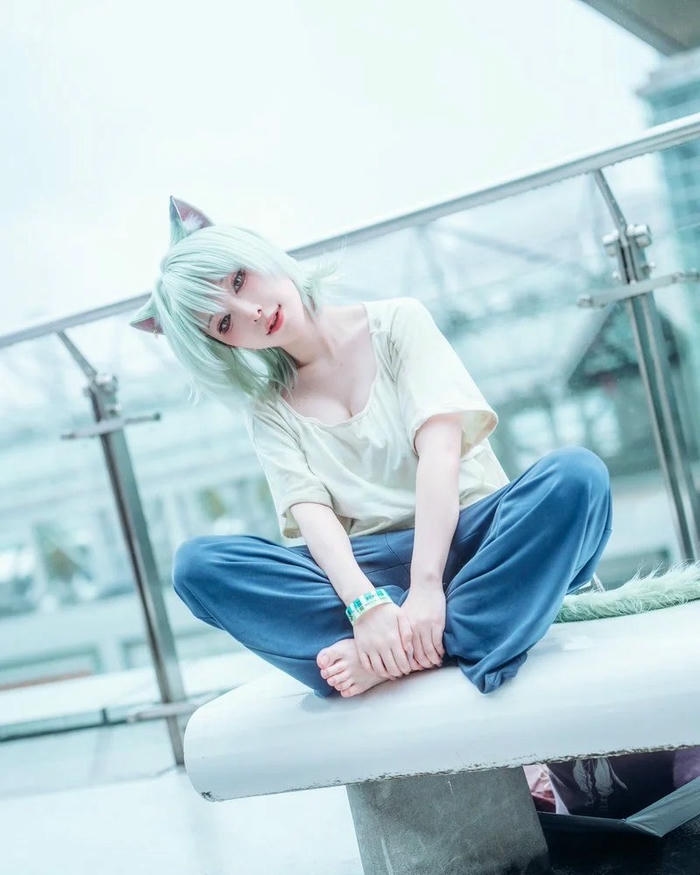 Ảnh cosplay mèo mang phong thái tinh nghịch dễ thương