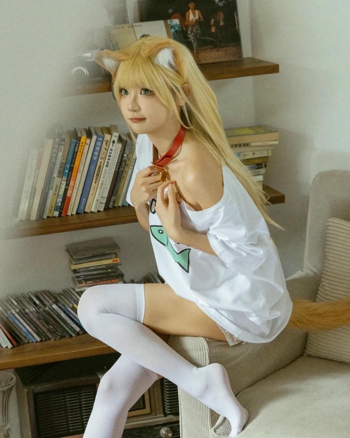 Ảnh cosplay mèo mang thần thái tự nhiên cuốn hút