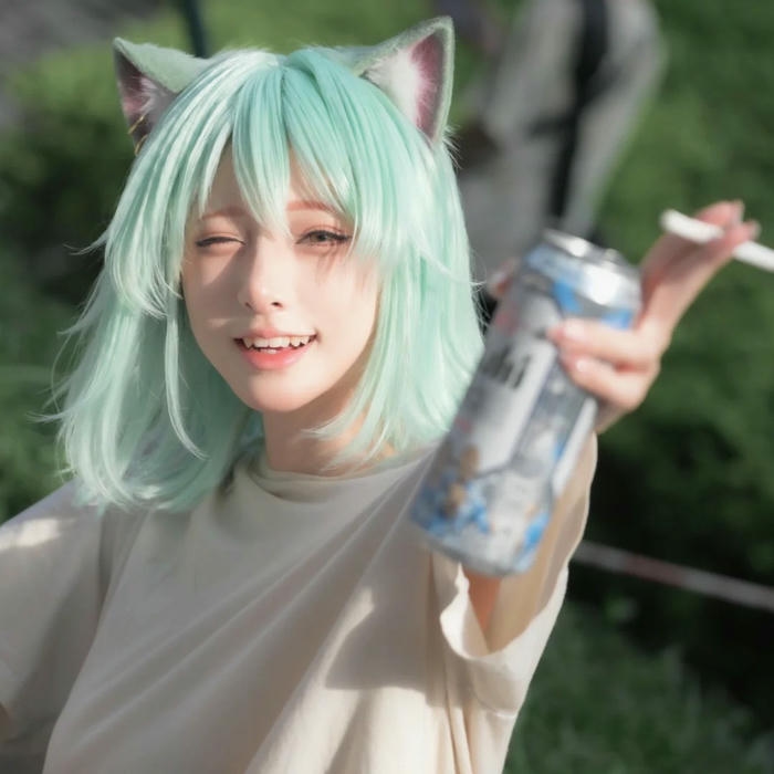 Ảnh cosplay mèo với phong cách trẻ trung tinh tế