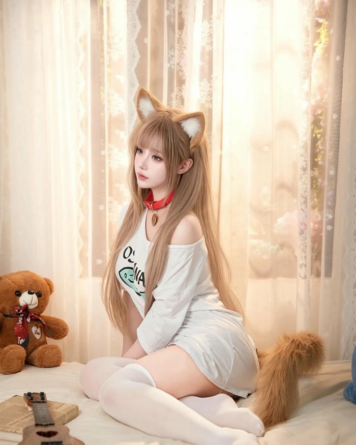 Ảnh cosplay mèo với thần thái tinh nghịch cuốn hút