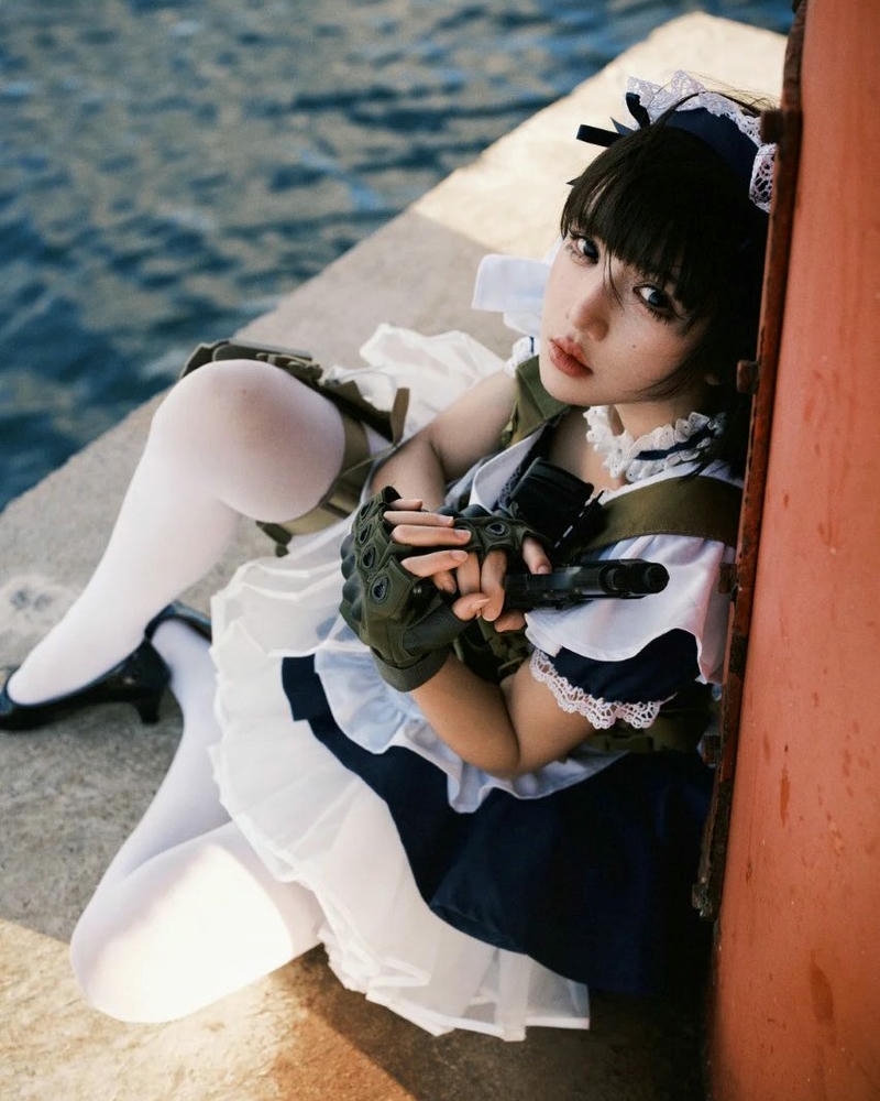 Mẫu hình hầu gái cosplay mang tạo hình trẻ trung