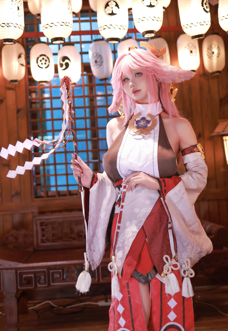 cosplay Yae Miko 4