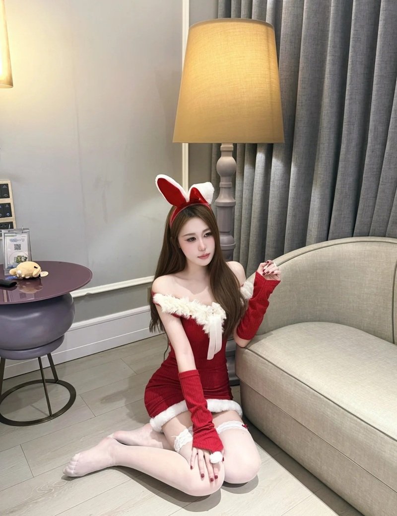 cosplay gợi cảm​ 11