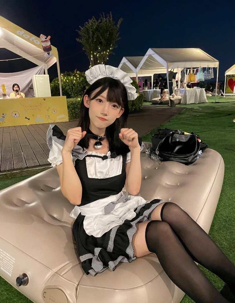 cosplay hầu gái 30