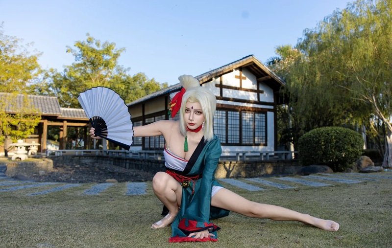 cosplay tsunade 32