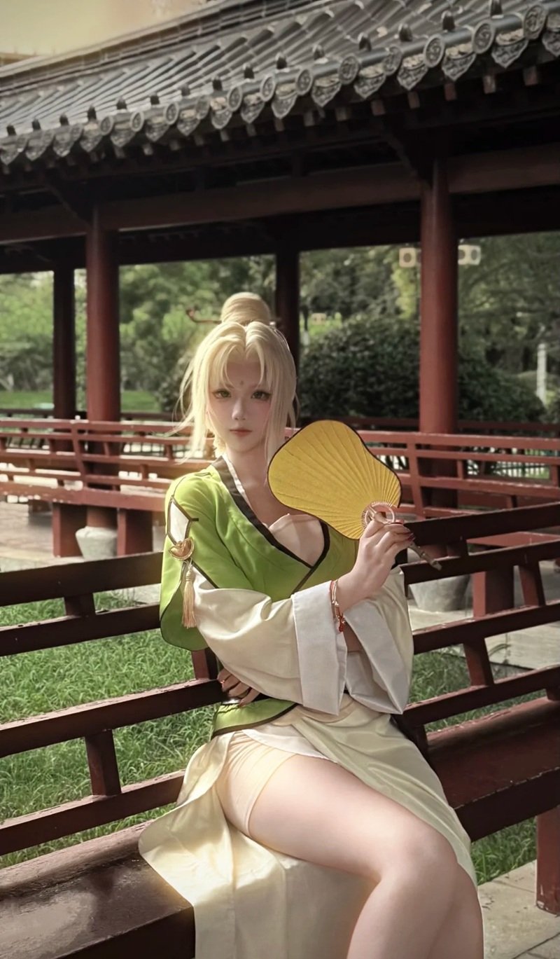 cosplay tsunade 36