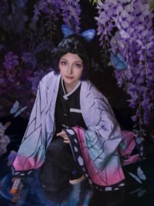 Bộ ảnh cosplay Shinobu đẹp như bước ra anime