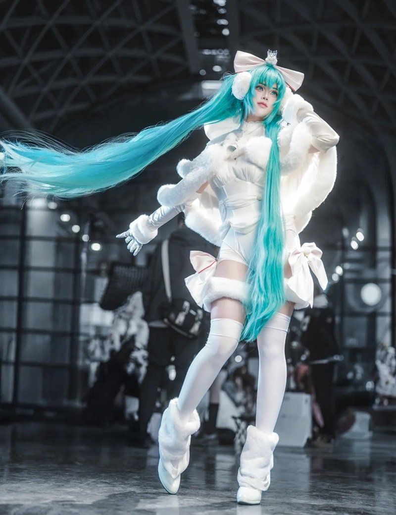 miku cosplay​