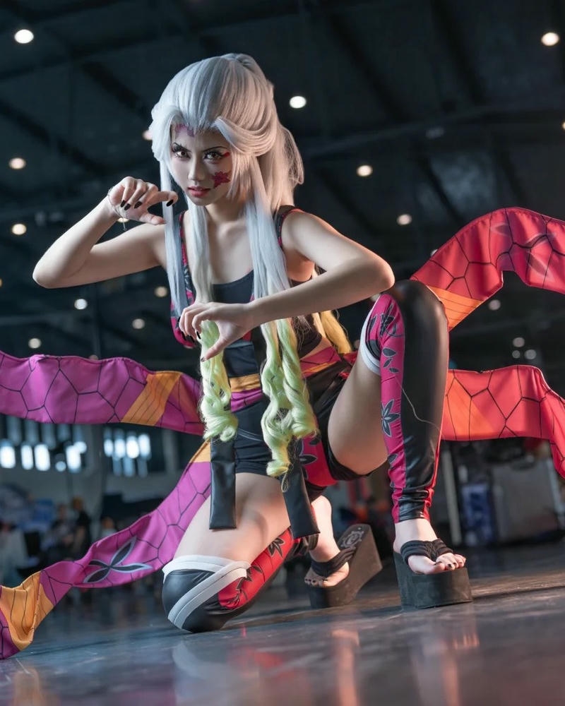 Ảnh Daki trong trang phục cosplay nổi bật