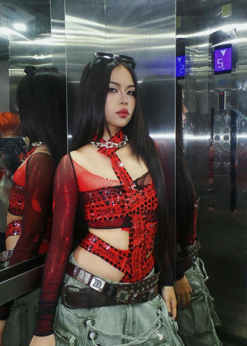 Ảnh Tlinh nóng bỏng xinh đẹp