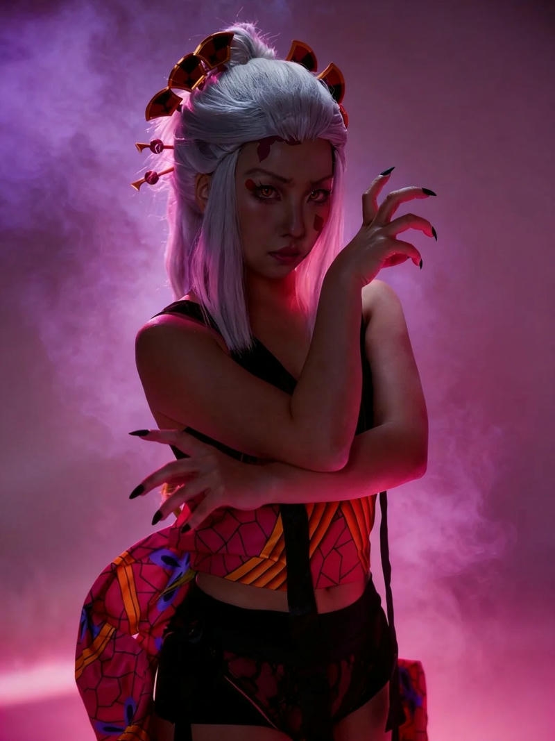 Daki cosplay có diện mạo kiêu sa cuốn hút