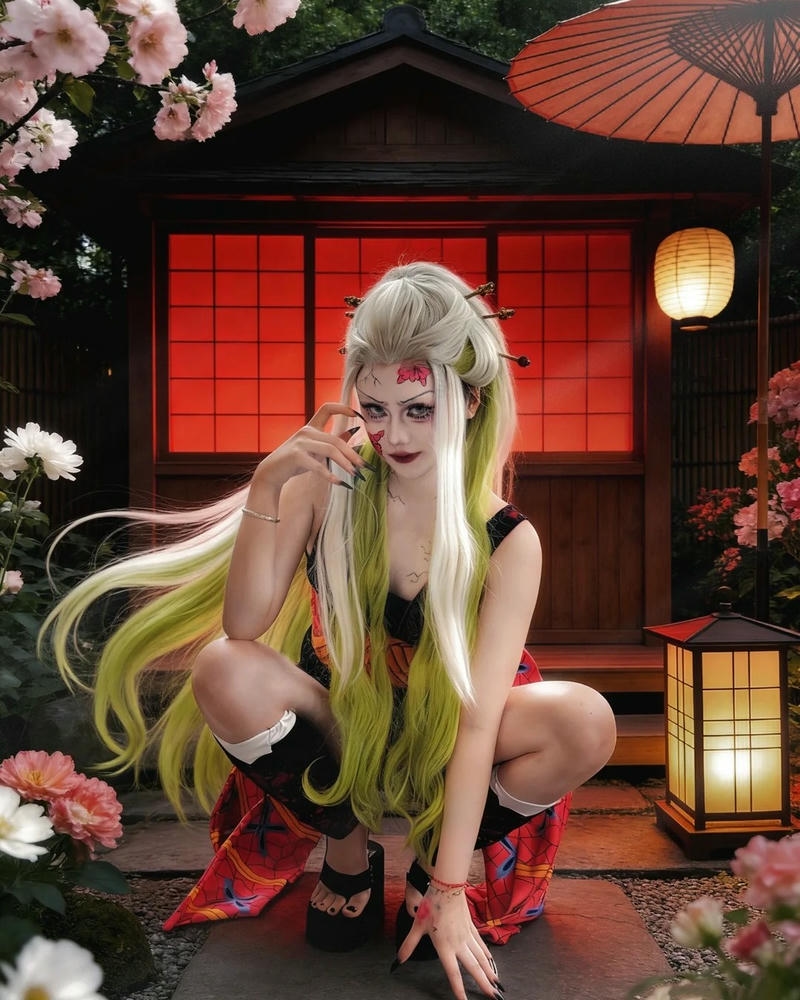 Daki cosplay có diện mạo thanh tú ấn tượng