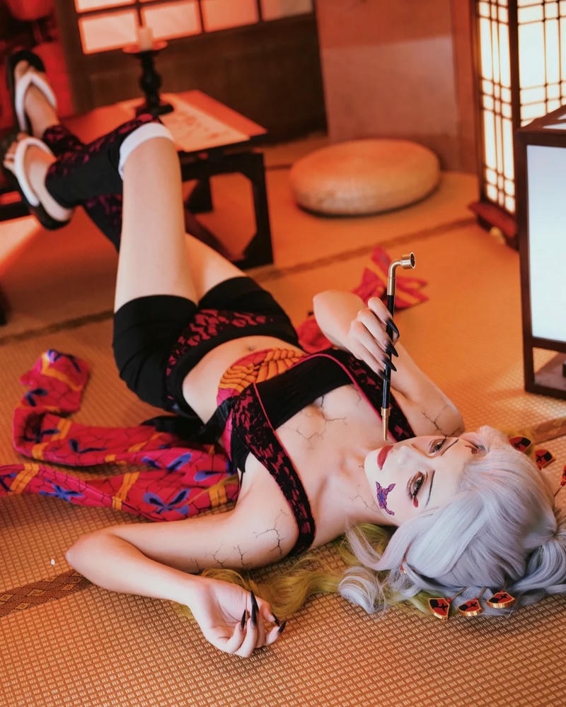 Daki cosplay có phong thái ma mị duyên dáng