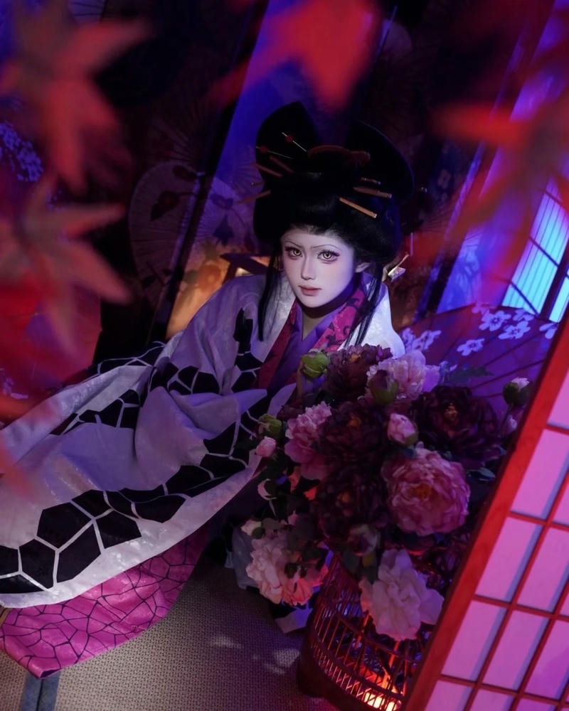 Daki cosplay có vẻ ngoài kiêu kỳ duyên dáng
