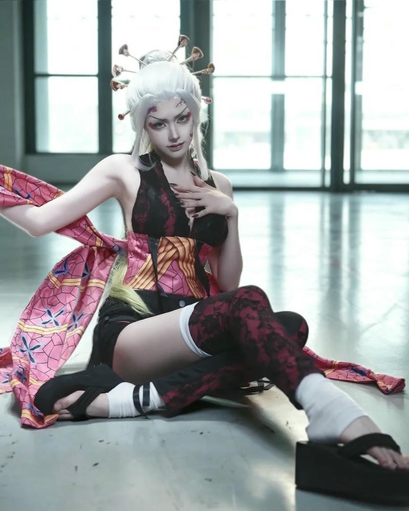 Daki cosplay với diện mạo nổi bật hài hòa