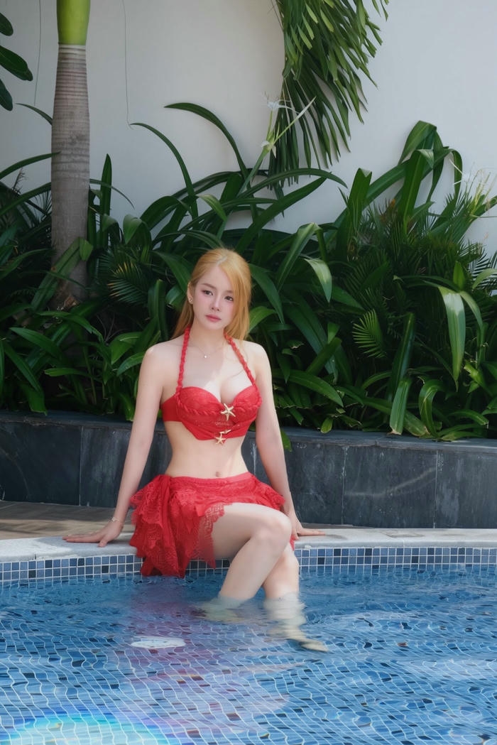 Dj mie sex với đường cong hấp dẫn tinh tế