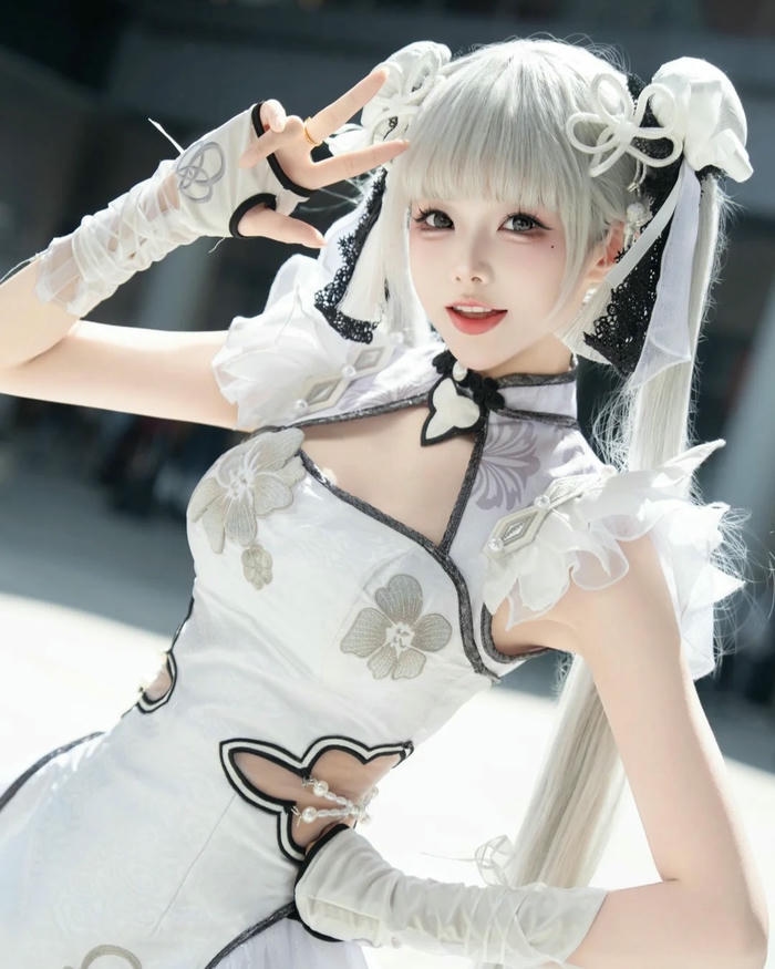 Gái Trung Quốc Cosplay có tạo hình tinh tế