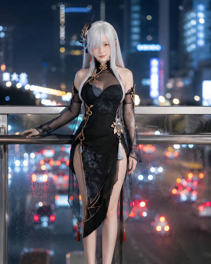 Gái Trung Quốc Cosplay mang vẻ ngoài thanh tú