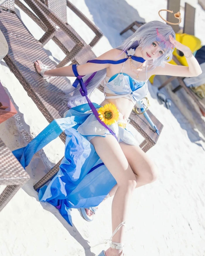 Gái Trung Quốc Cosplay với phong cách nổi bật