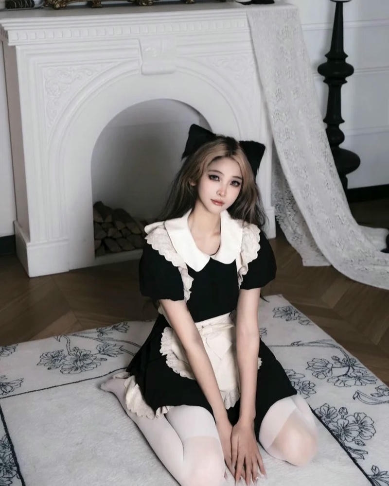 Hầu gái sexy mang diện mạo tinh tế đầy sức hút