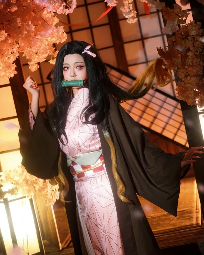Nezuko cosplay với phong cách đáng yêu thanh lịch