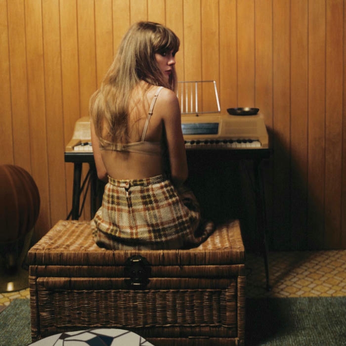 Taylor Swift sexy có thần thái tự tin rạng rỡ