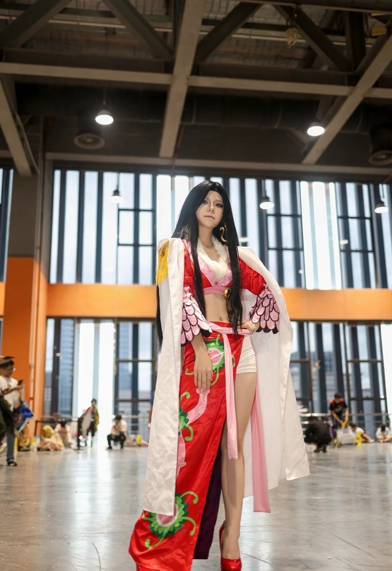 boa hancock cosplay 35