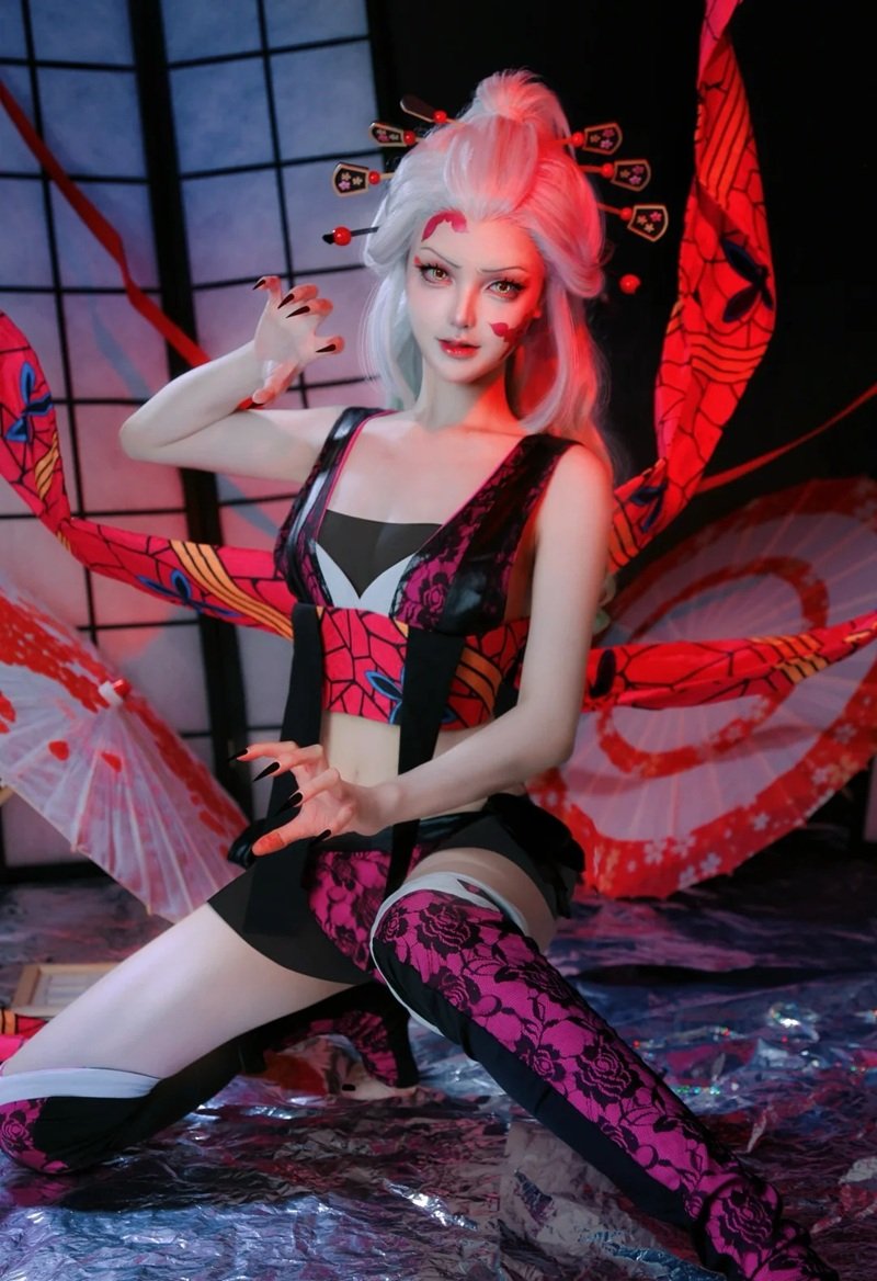 daki cosplay 24