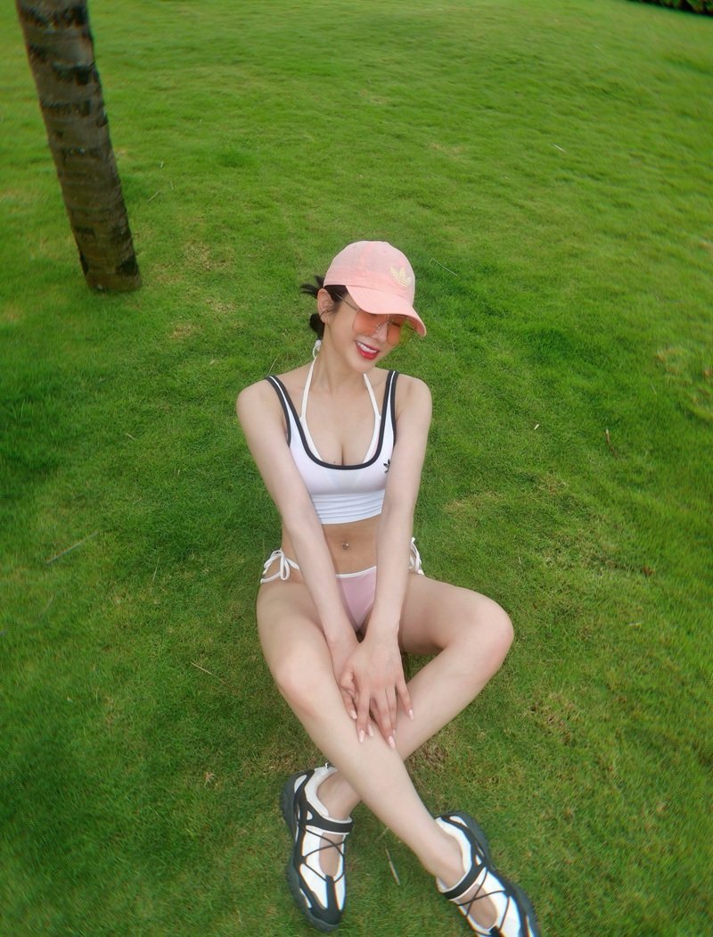 diệp lâm anh sexy 24