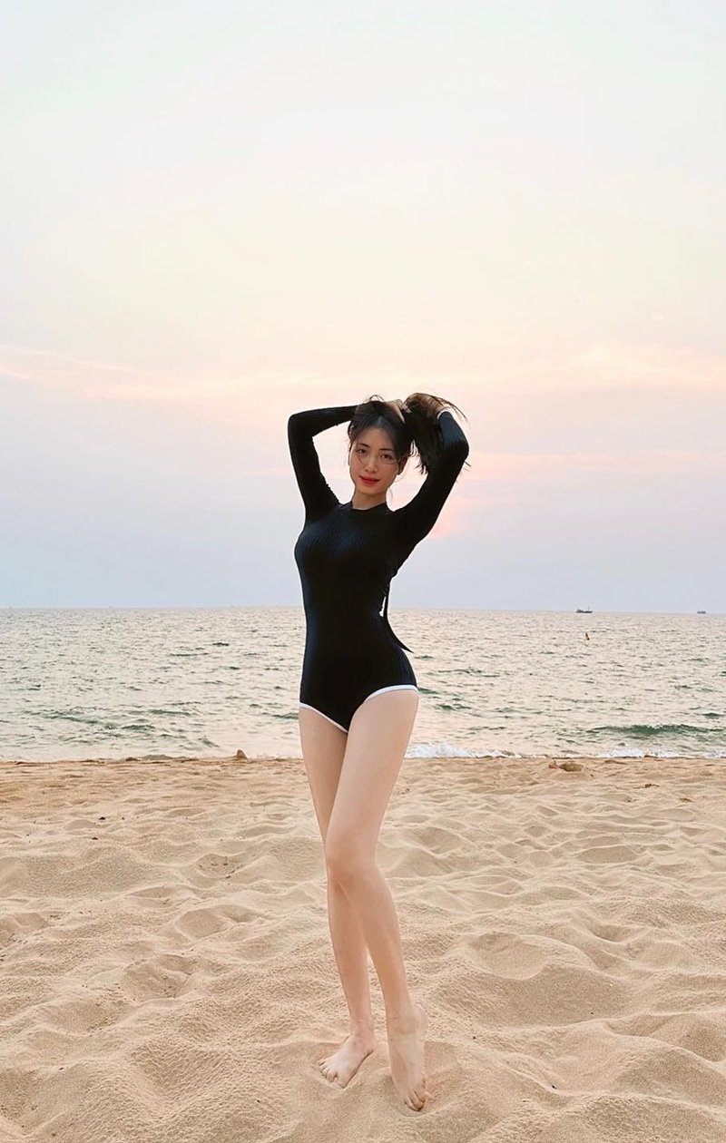 hoà minzy sexy​ 17