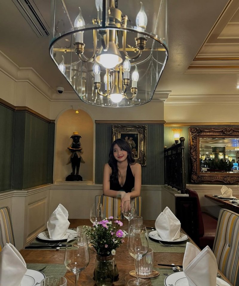 lê thị khánh huyền sexy 16