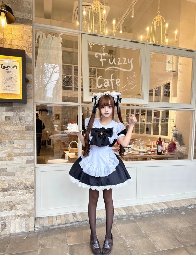 maid cosplay​ 26