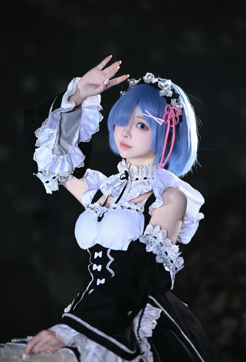 rem cosplay 4