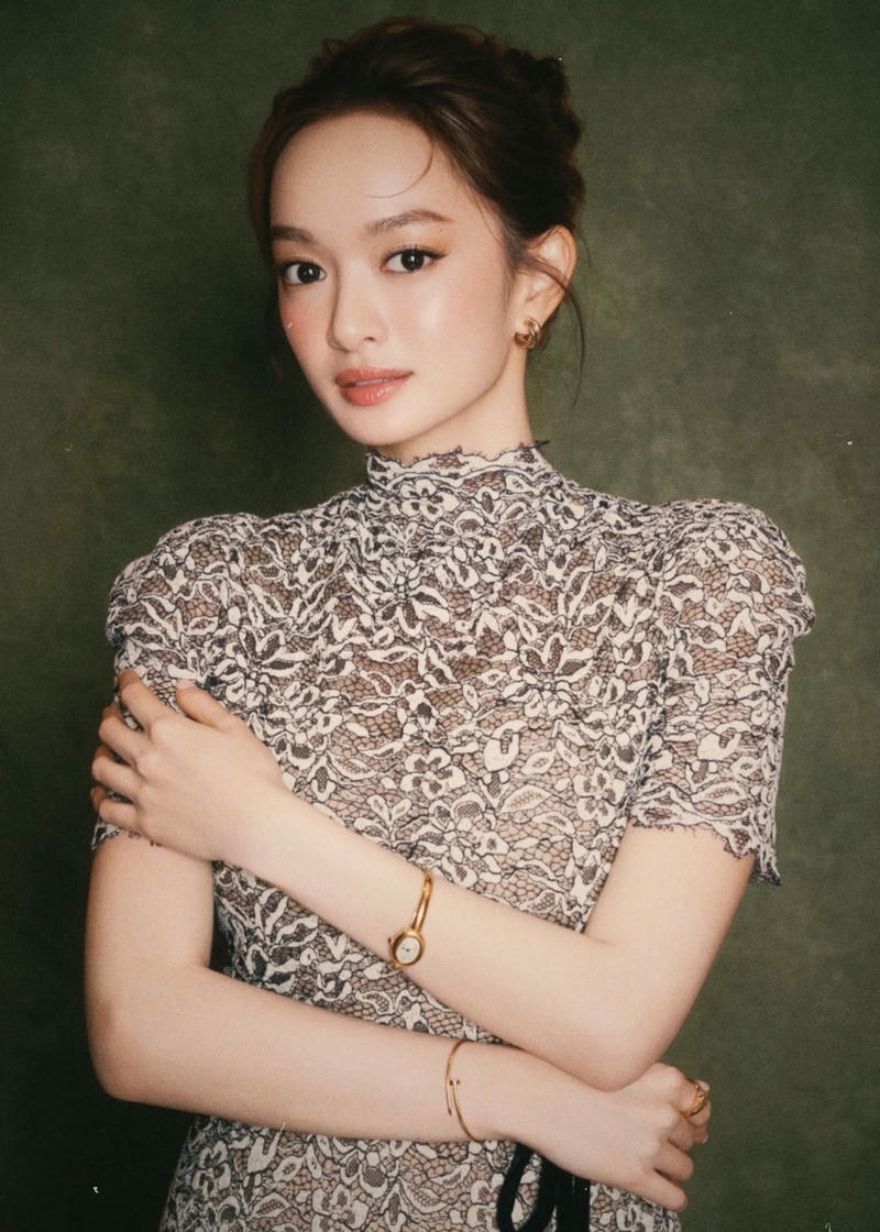 Ảnh Kaity Nguyễn sexy thể hiện vẻ ngoài duyên dáng
