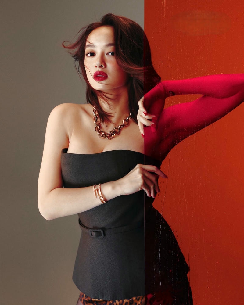 Ảnh Kaity Nguyễn sexy với ánh mắt đầy sức hút