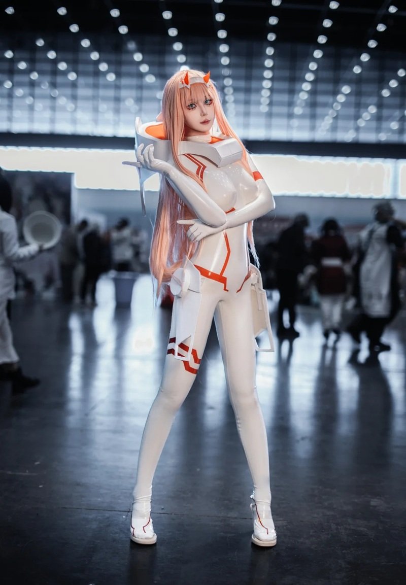 Cosplay Zero Two 14