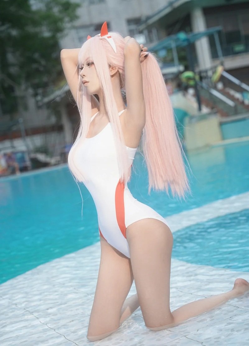Cosplay Zero Two 32