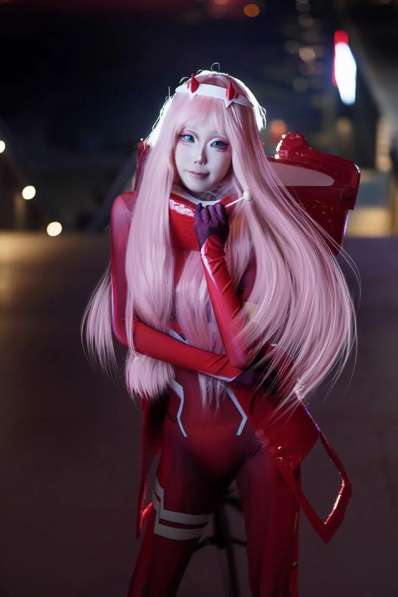 Cosplay Zero Two 55