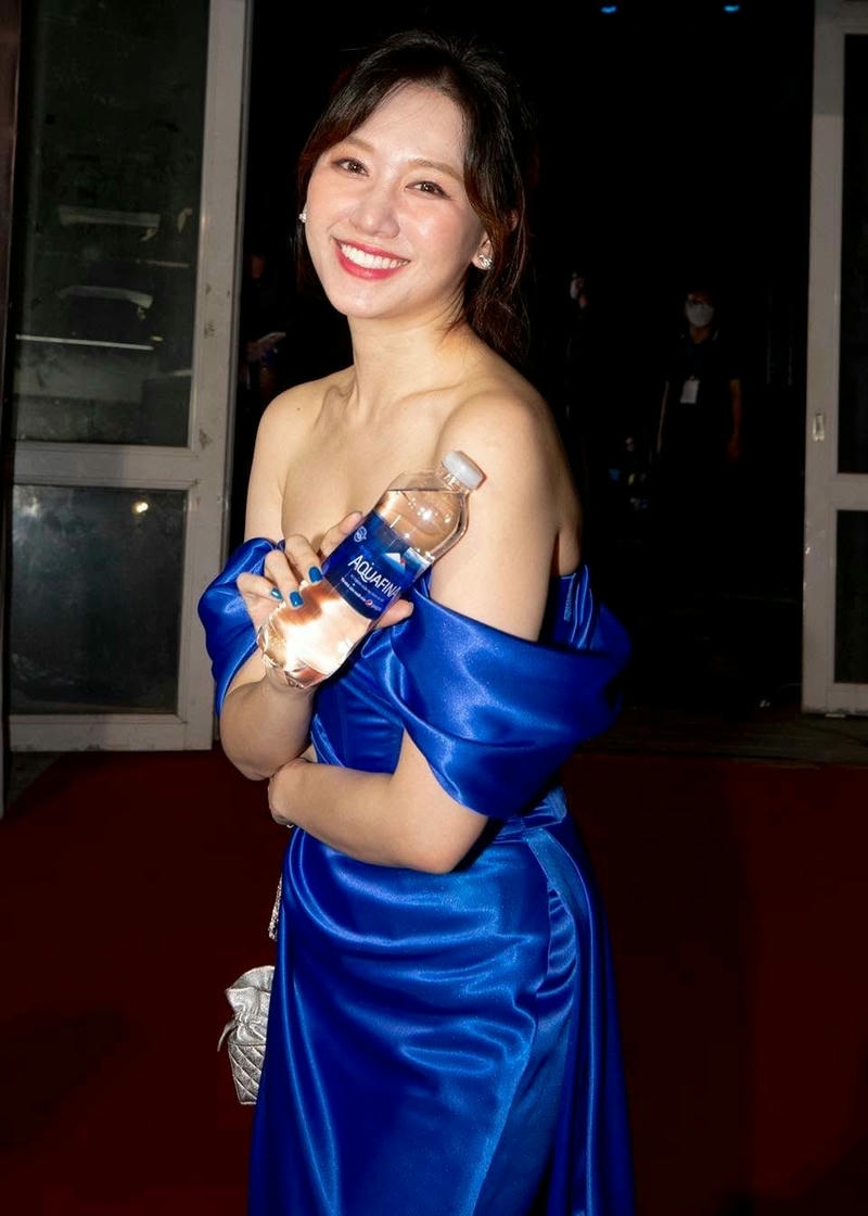 Hari Won sexy cùng phong cách duyên dáng nổi bật