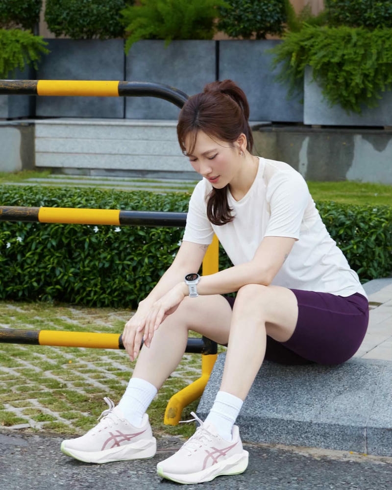 Phương Anh Đào sexy cùng diện mạo rạng ngời cuốn hút