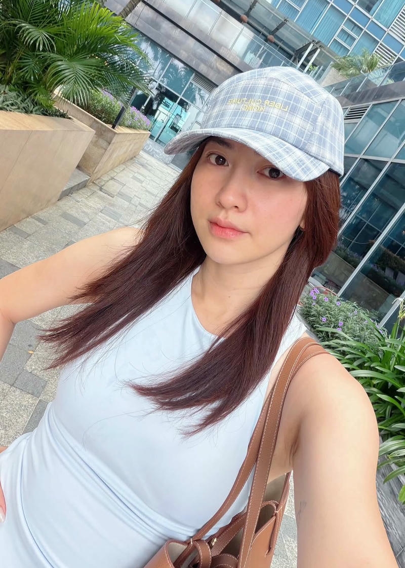 Phương Anh Đào sexy mang phong cách thời thượng nổi bật