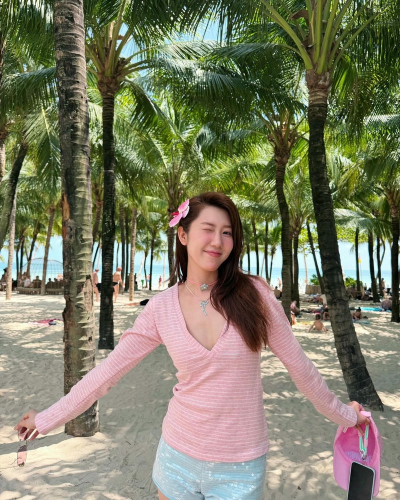 Thuý Ngân sở hữu diện mạo sexy đầy nổi bật