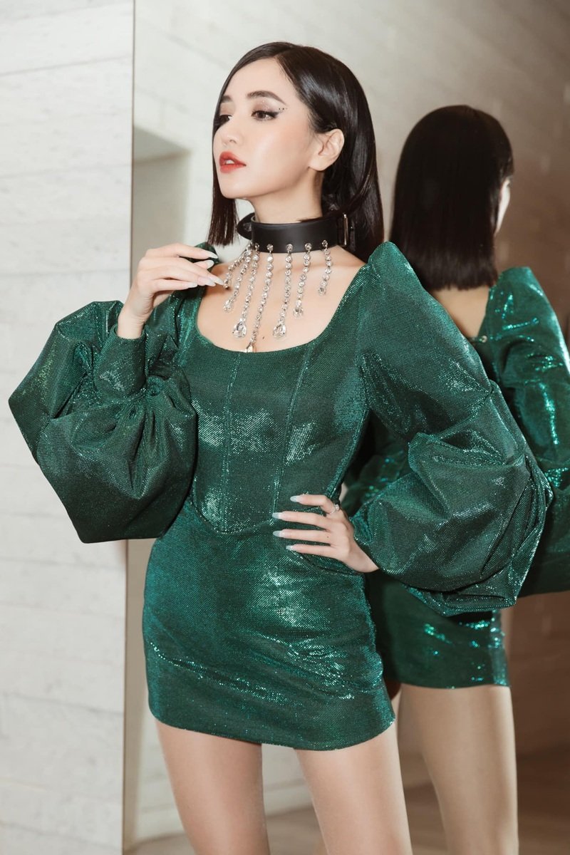 bích phương sexy 40