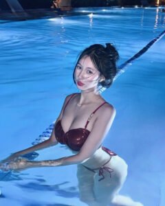 88+ ảnh con gái mặc bikini quyến rũ khoe đường cong