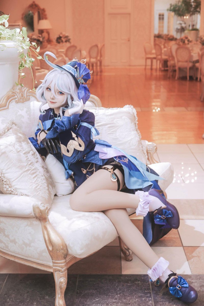 furina cosplay