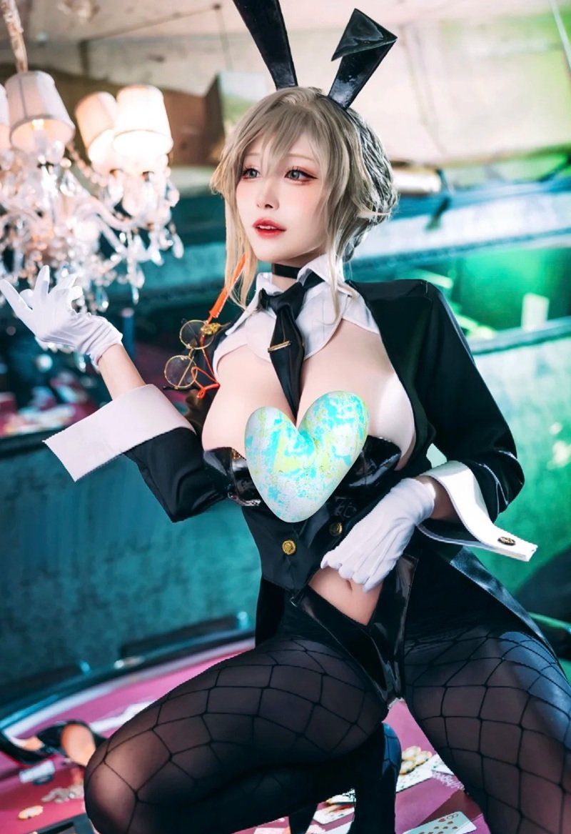 gái xinh cosplay thỏ đen 29