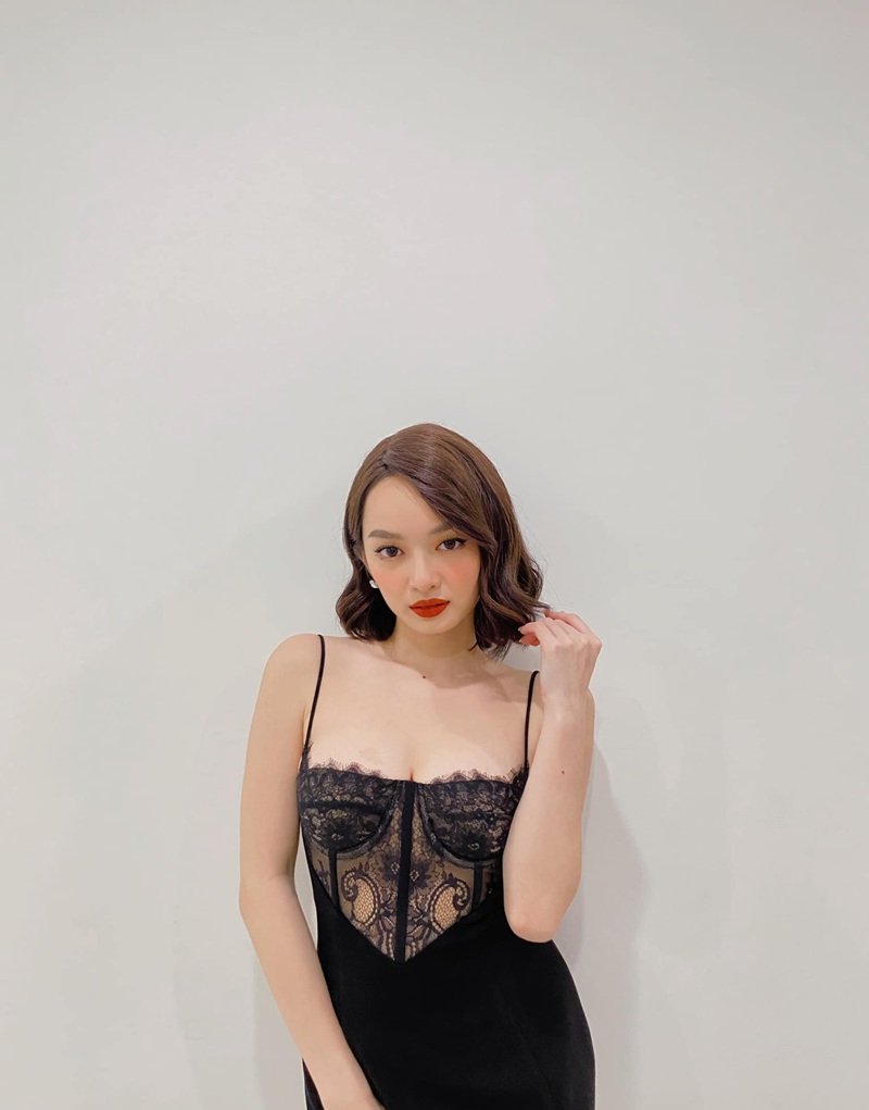 kaity nguyễn sexy​ 4