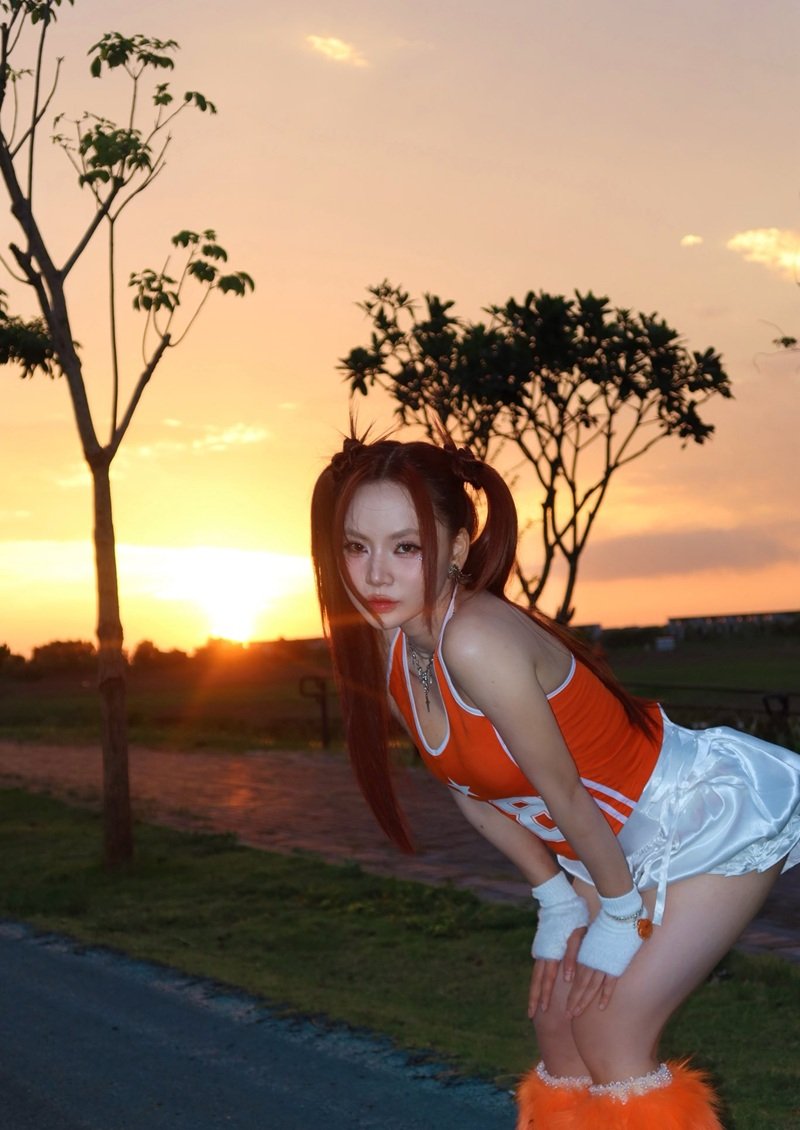 ngô lan hương sexy 29